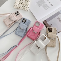Étui de téléphone élégant et tendance en cuir avec porte-cartes multiples et bandoulière pour iPhone 17 Pro Max et iPhone 18 Pro
