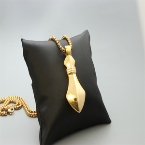 <b>Dart</b> Shaped Pendant Necklace Fashion Gold Stainless Steel Unisex Gift Jewelry - Product Image 2