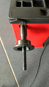 Equilibradora de Ruedas y Desmontadora de Neumáticos DECAR WB62, Suministro Directo de Fábrica - Product Image 2