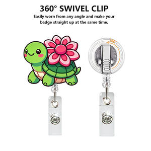 Cadeau de bobine d'insigne rotatif rétractable de chat d'<span class=keywords><strong>abeille</strong></span> de tortue de mer acrylique pour des médecins et des infirmières avec l'accessoire de boucle extractible - Product Image 3