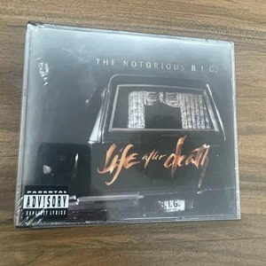 El Notorious B.I.G. CD Vida Después de la Muerte. El icónico álbum posthumoso del legendario rapero The Notorious B.I.G. - Product Image 1