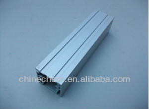 เครื่องตัดโปรไฟล์อะลูมิเนียมแบบอัดรีดสำหรับแผ่นระบายความร้อน  ใบเลื่อยวงเดือนความเร็วสูง  มุมตัดเฉียง  ความปลอดภัยสูง  มอเตอร์ 5.5 แรงม้า - Product Image 5