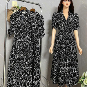 Vestido de <span class=keywords><strong>Mujer</strong></span> 2026, Hermoso Diseño Floral de Verano, Seda, Extra Largo, Estilo Casual <span class=keywords><strong>y</strong></span> Dulce, Personalizable, Precio Accesible, Lavable - Product Image 4