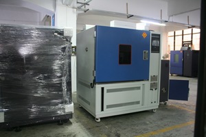 Chambre d'essai d'arc au xénon de simulateur climatique avec la machine d'essai de résistance aux intempéries de lampes <span class=keywords><strong>UV</strong></span> pour l'essai de pluie - Product Image 4