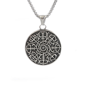 yunnique Viking Compass Stainless Steel Pendant Necklace For Men Round Design Titanium Steel <b>Chain</b> Retro Style - Product Image 5