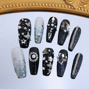 Uñas postizas acrílicas de lujo hechas a mano, precio de fábrica al por mayor, con pedrería, forma cuadrada, diseño 3D de cobertura completa con puntas francesas. - Product Image 3