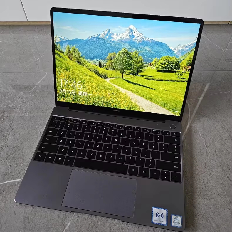 HUAWEI Matebook 13 Laptop - High Performance & Touch