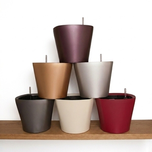 Wholesale Modern Round Plastic Self Watering Planters with Visual Water Level Indicator for Indoor <b>Desk</b> Decor <b>Small</b> Size - Product Image 3