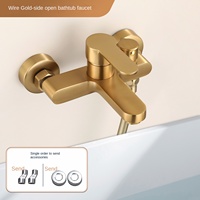 Robinet de douche mural pliable GEASAM en cuivre brossé avec poignée unique pour une douche simplifiée