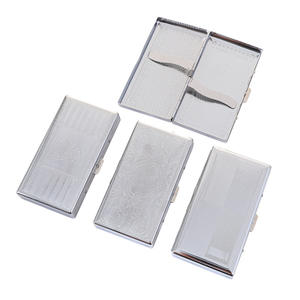 Étui à cigarettes moderne minimaliste de petite taille, fourni directement par le fabricant, pour hommes, portable, 20 cigarettes, fin, en acier inoxydable, simple face - Product Image 1