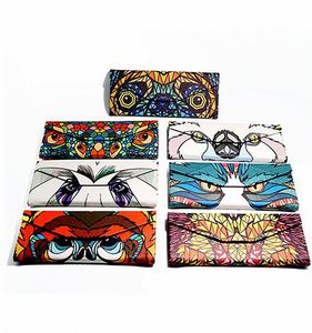 Étui à lunettes pliable triangulaire personnalisé avec logo, motif animal de dessin animé, pour lunettes de vue et de soleil, vente en gros - Product Image 2