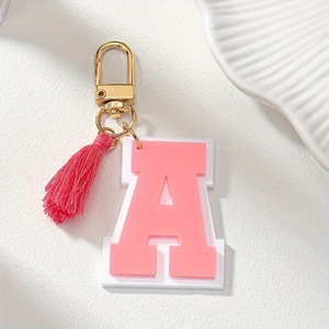 Porte-clé<span class=keywords><strong>s</strong></span> tendance en acrylique style bohème avec pompon et initiale simple, 26 lettres anglaises, marque <span class=keywords><strong>AIMEE</strong></span>, logo numérique personnalisé - Product Image 4