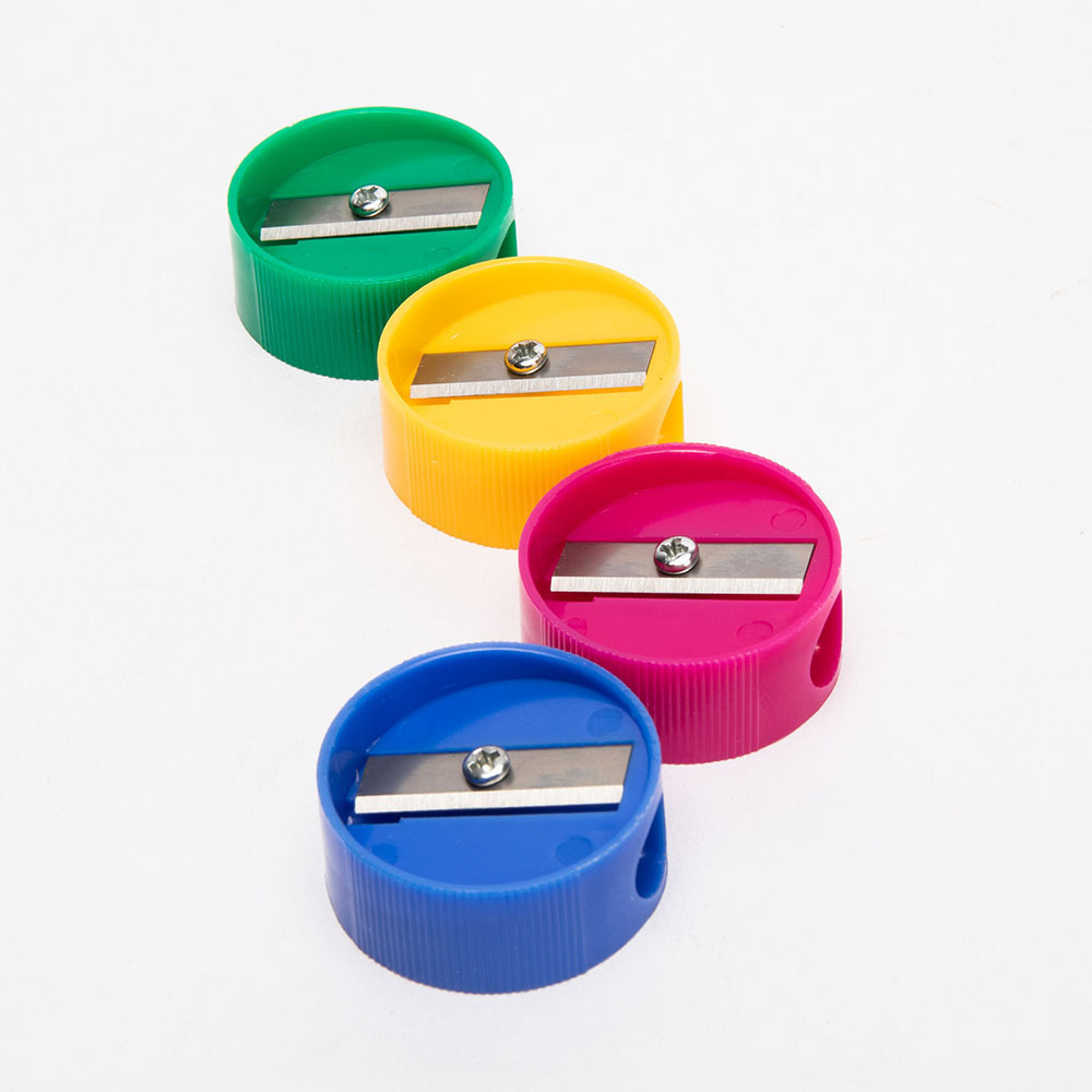 Qualité et quantité assurées industrielle monotrou base fantaisie en plastique taille-crayon de style