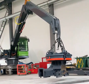 油圧式マグネットグラップル 電動スクラップ磁気グラバー 鉄スクラップ廃棄物用 - Product Image 1