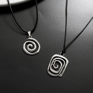 Collar de Cadena de Cuerda con Colgante de Corazón en Espiral Vintage, Joyería Boho con Pentagrama, Unisex, para Regalo - Product Image 4