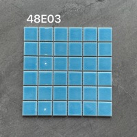 Foshan marque carré glace craquelée vert mosaïque en céramique 48x48mm fantaisie bleu foncé conceptions étanche à l'eau luxe hôtel piscine carrelage