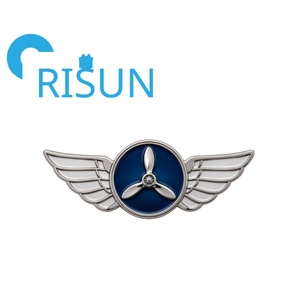 En gros, Badges d'uniforme personnalisés en métal 3D, insignes d'aile d'aviation, épingles de revers d'aviateur, broches d'ailes de pilote, épingles de revers d'<span class=keywords><strong>avion</strong></span> pour compagnies aériennes - Product Image 2