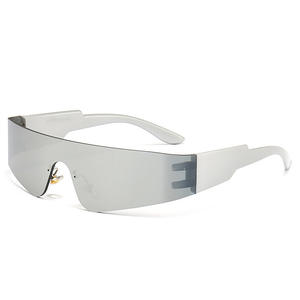 <span class=keywords><strong>Gafas</strong></span> <span class=keywords><strong>de</strong></span> <span class=keywords><strong>Sol</strong></span> Cuadradas al por Mayor, Estilo Punk, Retro, con Protección UV400, para Hombre y <span class=keywords><strong>Mujer</strong></span>, Ideales para Viajes - Product Image 1