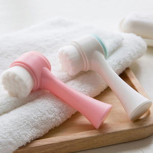 Brosse faciale manuelle en silicone double face pour un nettoyage en profondeur des pores et l'élimination des points noirs pour hommes et femmes - Product Image 3