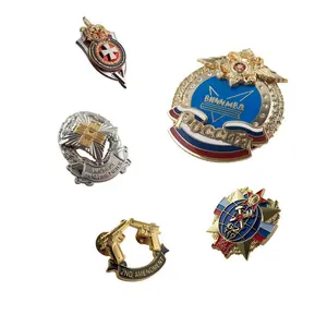 Werkspreis 3D weiches Emaille-Russland-Aufkleber  Emblem individuell angefertigtes Kreuz Adler-Reifenschlüssel Metall offizielles Brust-Aufkleber