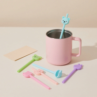 Paille de gobelet en silicone de qualité alimentaire sans BPA avec capuchon de protection de pointe Accessoires de boisson
