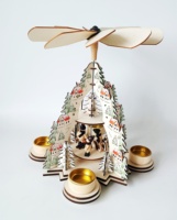 Porte-bougie en bois artisanal Pyramide de Noël pour la décoration de Noël