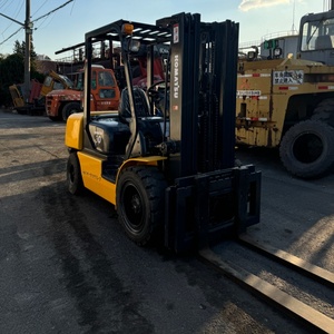 Montacargas Diésel Komatsu de Segunda Mano Importado, 2.5 Toneladas, 3.5 Toneladas, 6 Toneladas, 10 Toneladas, Mástil de Tres Secciones, en Venta - Product Image 6