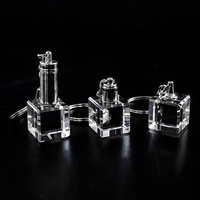 Nuovo design all'ingrosso a buon mercato K9 bianco cubo di cristallo portachiavi personalizzato 3d incisione laser led luce di cristallo portachiavi