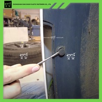 Attache de retenue extensible C0351 compatible avec NISSAN 0155309611 0155310501 TESLA 1006521-00-A – Clips automobiles et attaches de voiture