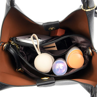 Sacs à main en cuir souple pour femmes, sac à bandoulière vintage, sac de luxe pour femmes, grande capacité, doublure en polyester, fermeture à glissière
