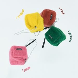 Fashion Wool Crossbody <b>Bag</b> Metal <b>Bead</b> Chain High End Square Phone <b>Bag</b> Crossbody <b>Bag</b> Label Sewing Logo Outdoor - Product Image 4