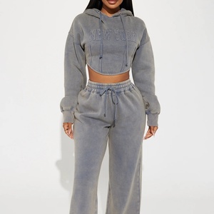 Ensemble de survêtement sportif 2 pièces pour femme, coupe courte, col roulé, motif lettres, grande taille, avec logo personnalisé - Product Image 2