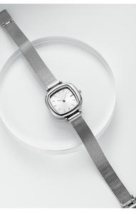 นาฬิกาผู้หญิงทรงสี่เหลี่ยมเล็กกะทัดรัดและเรียบง่ายสง่างามนาฬิกาควอตซ์อเนกประสงค์สำหรับนักเรียน - Product Image 6