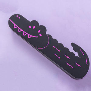 Nouveau design <span class=keywords><strong>3D</strong></span> personnage de dessin animé porte-<span class=keywords><strong>crayon</strong></span> en silicone matériau de qualité alimentaire porte-stylo mignon pour filles garçons - Product Image 1