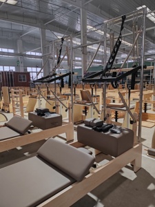 Réformateur de Pilates en érable <span class=keywords><strong>classique</strong></span> avec tour pour exercice de fitness pour Pilates Studio demi-trapèze pour l'entraînement du corps de base - Product Image 5