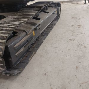 Pelle sur chenilles d'occasion haute performance Hyundai 305LC - 9T de Corée du Sud - Product Image 2