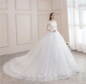 Abiti <span class=keywords><strong>da</strong></span> Sposa Principeschi Dubai 2024, Stile Arabo, Scollatura a V, <span class=keywords><strong>Maniche</strong></span> Lunghe, Applicazioni in Pizzo e Perline, Abiti Formali per Cerimonie in Chiesa - Product Image 2