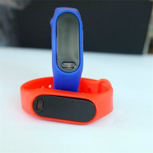 Children's Electronic Watch Silicone Strap Plastic Body Simple Design Student Sport Wear Fashion Timer For Boys And Girls - Product Image 2