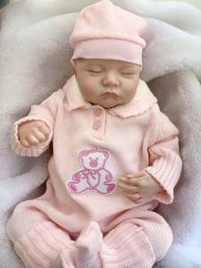 Muñeca de Juguete de Vinilo <span class=keywords><strong>con</strong></span> Cuerpo de Tela, Bebé <span class=keywords><strong>Reborn</strong></span>, para Jugar en Casa, <span class=keywords><strong>con</strong></span> <span class=keywords><strong>Ojos</strong></span> <span class=keywords><strong>Cerrados</strong></span>, para Dormir, Regalo - Product Image 3