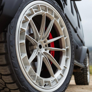 Rines Forjados de <span class=keywords><strong>18</strong></span> 19 20 22 24 26 Pulgadas, 2 y 3 Piezas, Compatibles con <span class=keywords><strong>Ferrari</strong></span> 488 <span class=keywords><strong>Ff</strong></span> 458 Gtc4 575M F430 F40 F360 F12 Gts Spider Nissan - Product Image 2