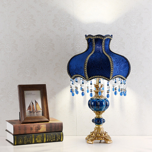 Lámpara de Mesa Romántica con Forma de Tulipán de Resina Azul Real Vintage, Decoración Cálida <span class=keywords><strong>para</strong></span> el Hogar, <span class=keywords><strong>para</strong></span> Dormitorio, Sala de Estar, Comedor - Product Image 2
