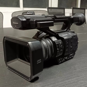 Горячая распродажа: видеокамера Panasonic AG-UX90 4K для свадеб, 20-кратный оптический зум, <span class=keywords><strong>3</strong></span>,5-дюймовый сенсорный экран - Product Image 1