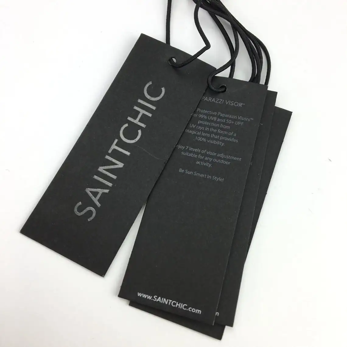 Etiquetas con logotipo impreso personalizado para bolsa de ropa, color negro, mate, swing, embalaje, etiquetas colgantes para ropa