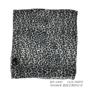 Bufanda larga de hilo balinés con estampado de leopardo, 70x180 cm, accesorio de moda para mujer - Product Image 3