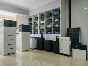 แบตเตอรี่ Lifepo4 10 กิโลวัตต์ชั่วโมง แบบสมาร์ทแอพ ติดตั้งแบบเรียงซ้อนได้ ติดตั้งบนชั้นวางได้ แบตเตอรี่ Lifepo4 48V 300Ah เกรด A สถานีพลังงานแบบพกพา แบตเตอรี่ LFP - Product Image 5