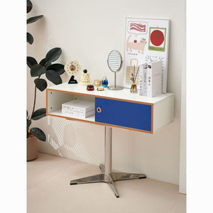 Tocador de Maquillaje Moderno Amarillo Plátano con Almacenamiento, Diseño Minimalista para Dormitorio - Product Image 2