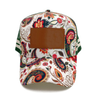 Casquette de camionneur imprimée personnalisée en usine Casquette de sport en maille structurée en coton de haute qualité à 5 panneaux Patch en cuir Casquette de camionneur avec logo