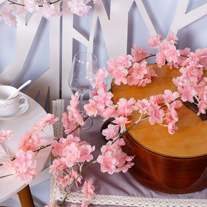 S02242 Fiori Artificiali Decorativi Pendenti in Vendita, Decorazione Interna Quotidiana, Fiori Artificiali Pendenti <span class=keywords><strong>di</strong></span> Ciliegio in Fiore - Product Image 2