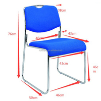 Chaises empilables modernes catholiques Bertolini pour chaire d'église Jubilee