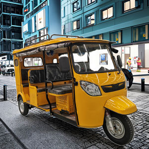 Rickshaw à essence d'<span class=keywords><strong>occasion</strong></span> à vendre, Bajaj à <span class=keywords><strong>trois</strong></span> <span class=keywords><strong>roues</strong></span> - Product Image 1